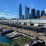 Luxury Modern 2-Storey Townhouse In Pyrmont